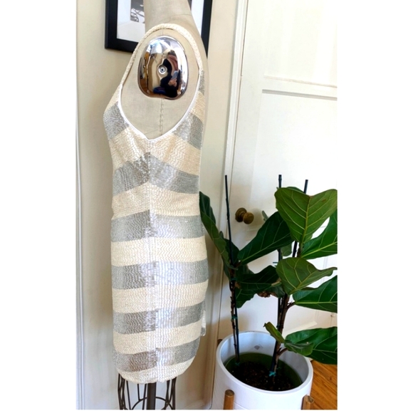 🥳NYE🥳NWT X by NBD Montserrat Beaded Mini Dress - Picture 5 of 9